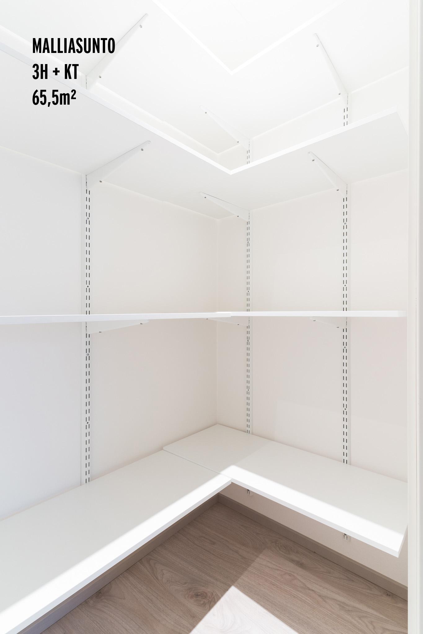 198798