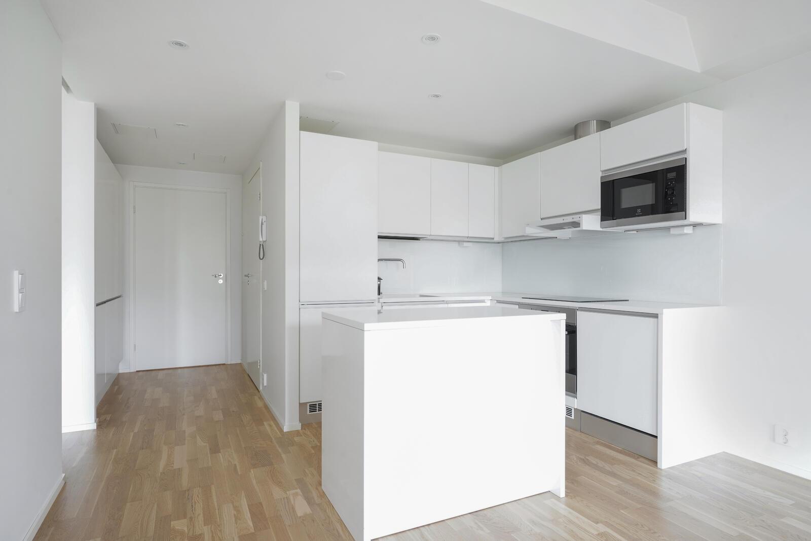 333935