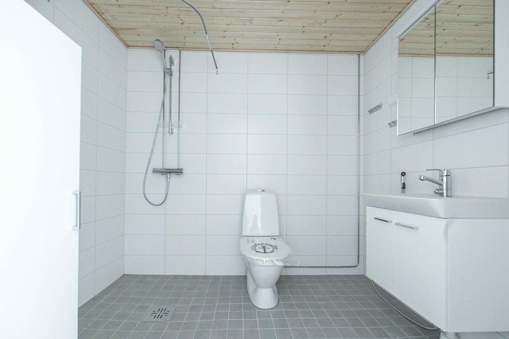 336746