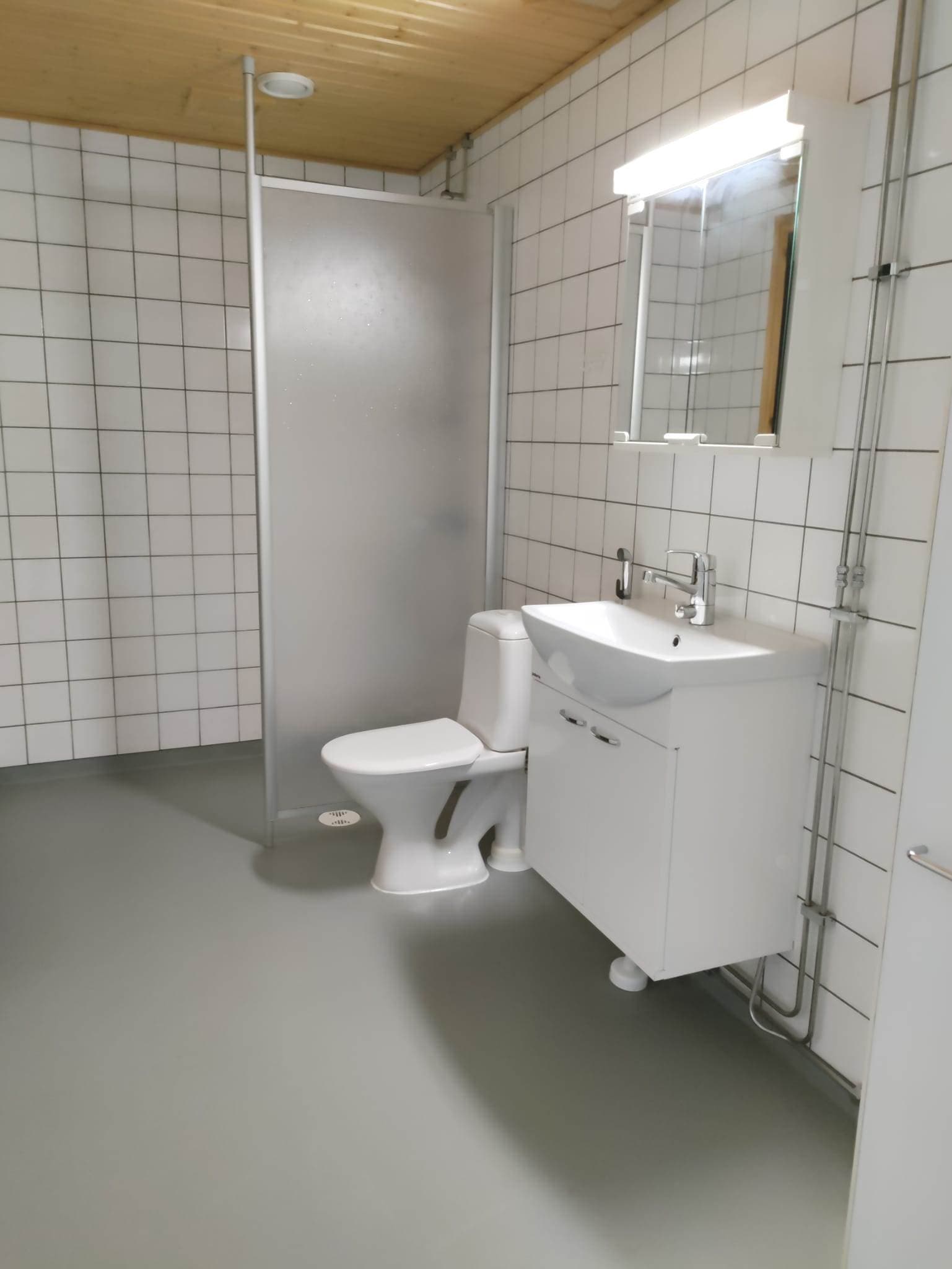 216785