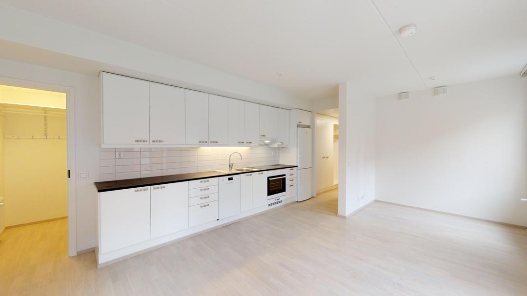 Keltasafiirinpolku 3 C 53