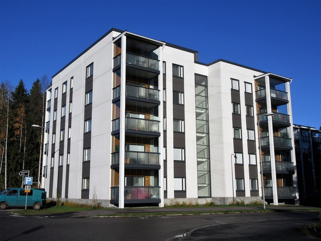 Salonaukio 2 - As Oy Lahden Salonaukio 2