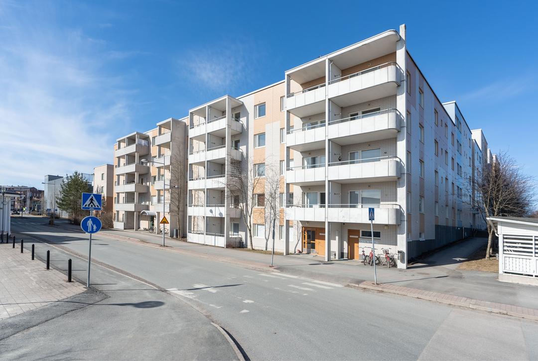 Pikkujärventie 7 A 1