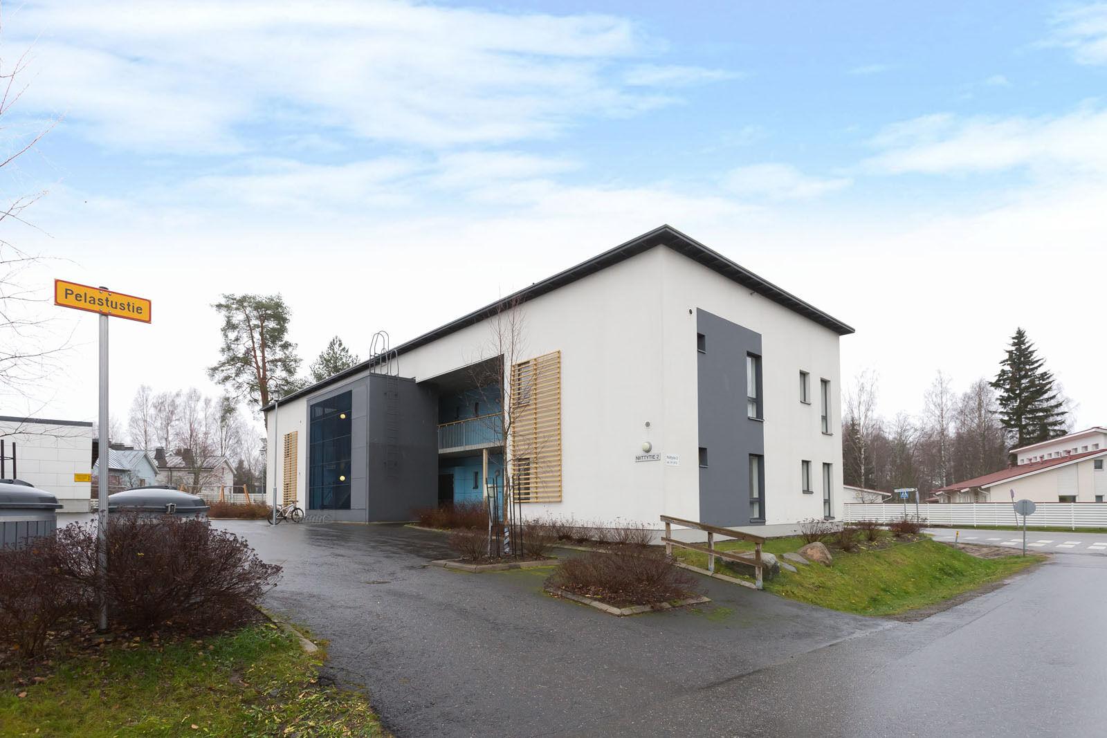 337245